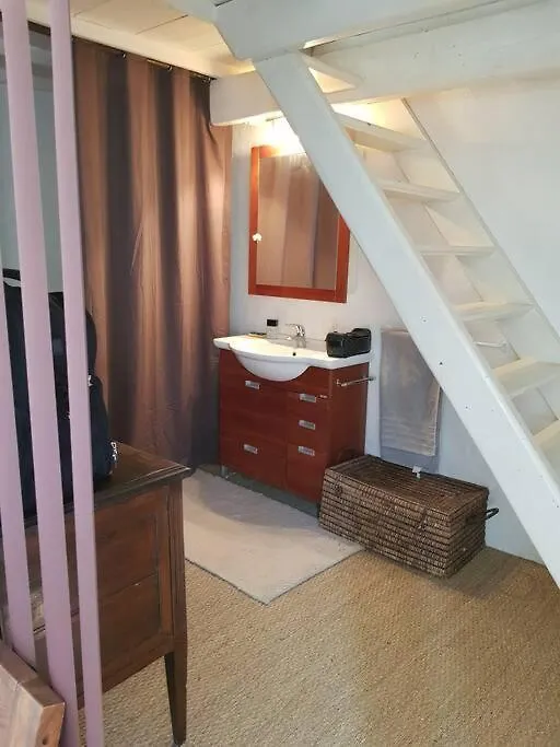 Maison Pechelune Correns 0*,  France